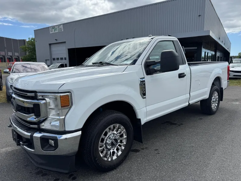 STOCK 139 - 2022 FORD F250 SUPER DUTY XL  V8 6.2L
