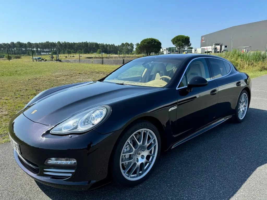[20260712_007] STOCK 127 - 2011 PORSCHE PANAMERA 4S 4.8L V8 400 CH