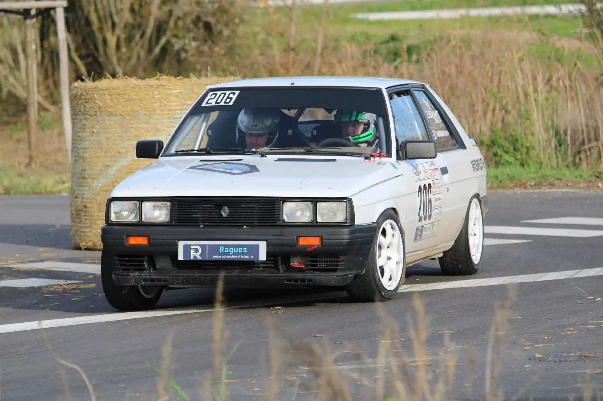 [20260420_003] RENAULT 11 Turbo Groupe A - Passeport VHC