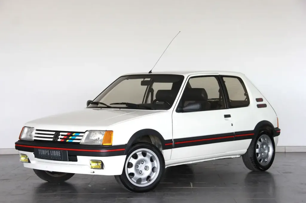 [20260408_003] PEUGEOT 205 GTI 1.9 130